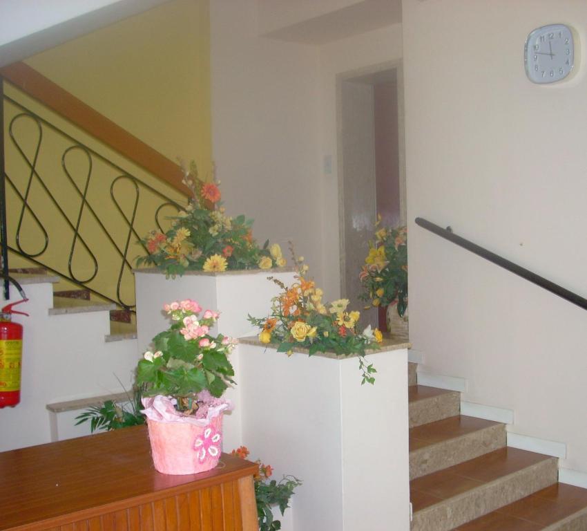 Hotel Cosmopolita Ріміні Екстер'єр фото